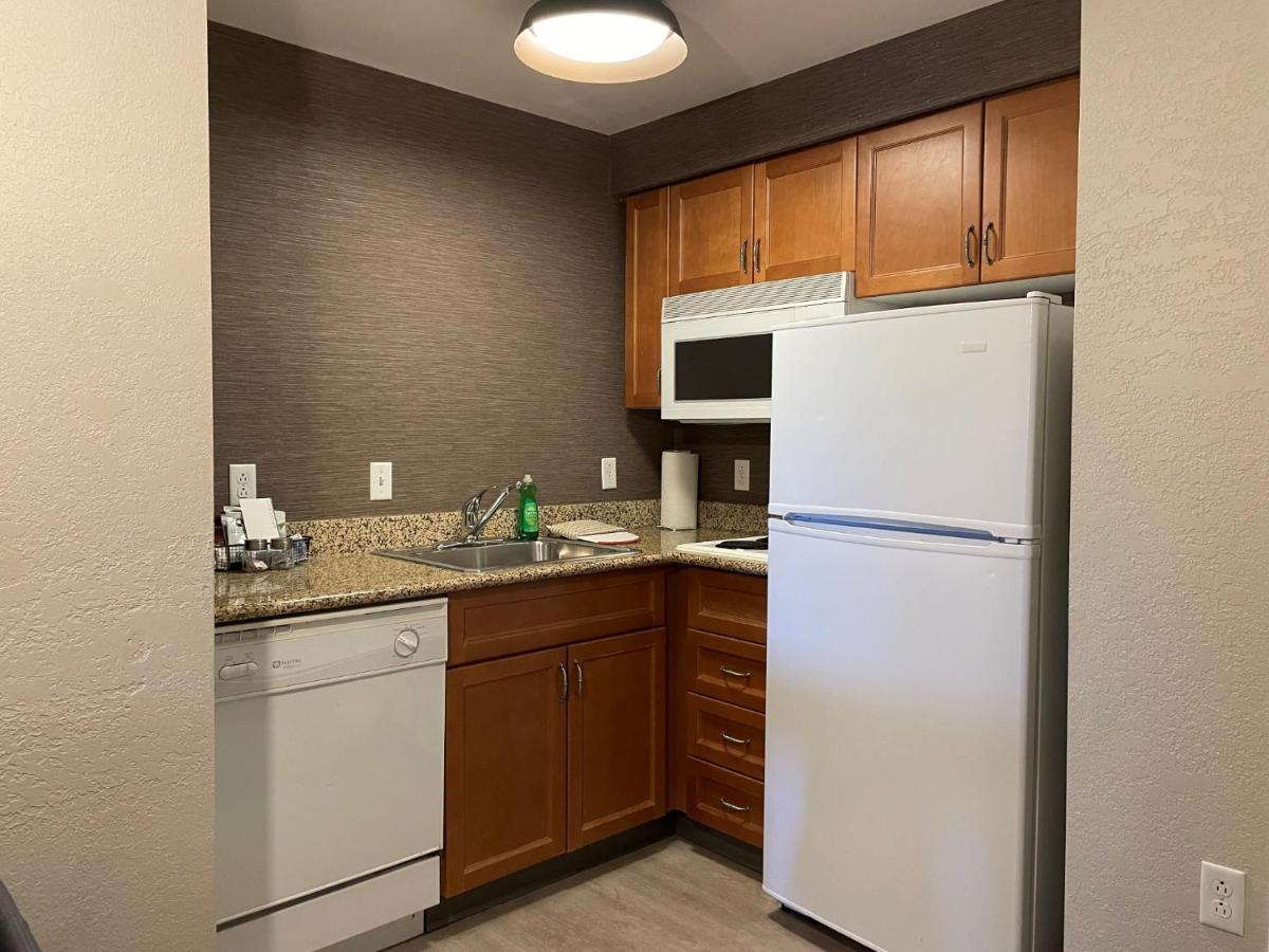 Residence Inn By Marriott Halifax Downtown Экстерьер фото